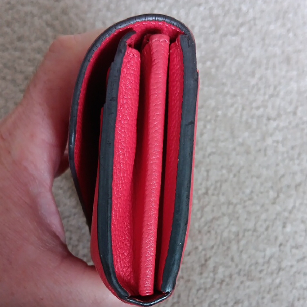 Louis Vuitton Empreinte Sarah Red Leather Envelope Wallet - Picture 13 of 16